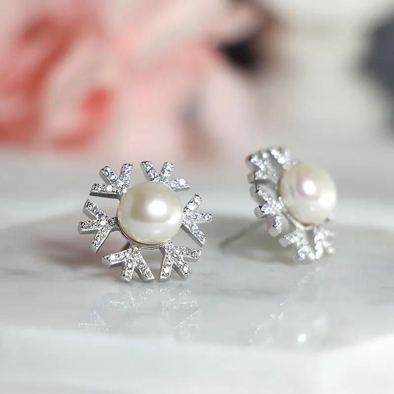 

Zircon Snowflake Shape Pearl Stud Earrings S925 Sterling Silver Stud Earrings for Women