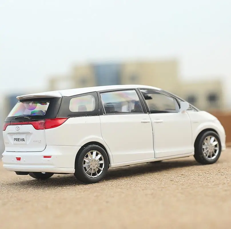 Высокая имитация Toyota Previa модель 1:32 из сплава тянущиеся игрушки для автомобиля