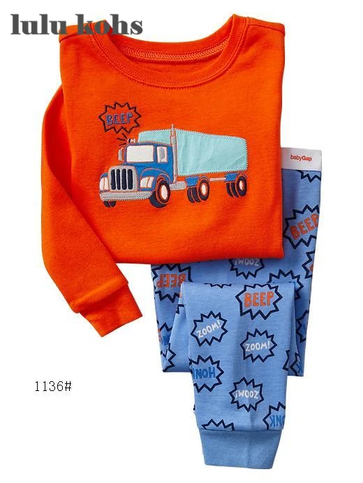 

2017 New boys Fashion Truck Pajamas Sets boy Girl Long Sleeve+Pant Two-piece Children Casual Printing Family Clothing Set