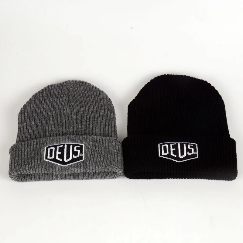 

Motorcycle Shield Skullies &amp Beanies Deus ex MACHINA Embroidery Patch Winter Warm Fashion Sports Large Men Women