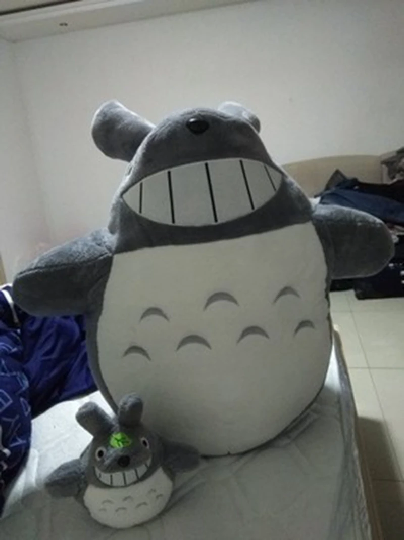 Kawaii Soft Jumbo Totoro Plush Toy Giant Anime Totoro Doll Toys Cartoon Stuffed Pillow for Children friend Gift Decoration 120cm 140cm 160cm 180cm DY50595(19)