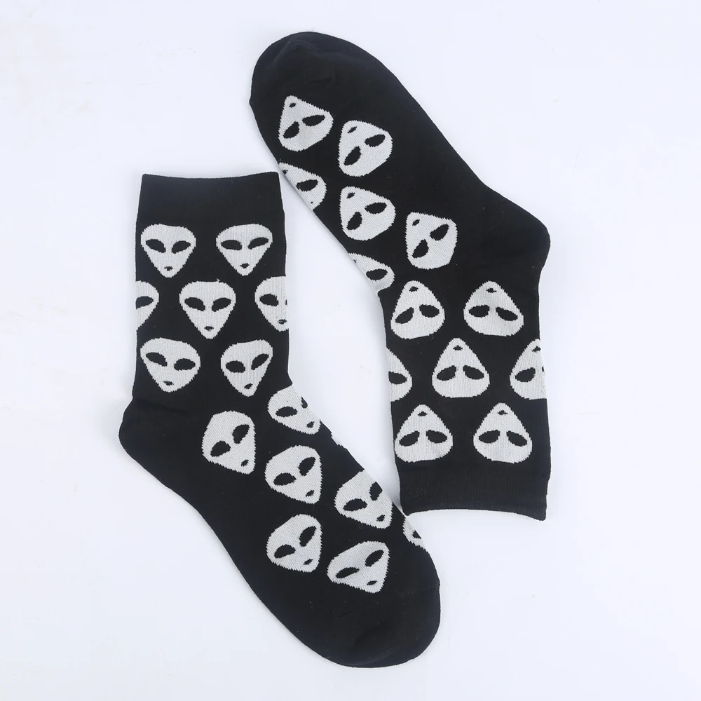 Modeager Fashion Hip hop Black Color Skeleton Alien Halloween Cool Women Socks Cotton Soft Summer Thin Novelty Socks for Women Modeager Fashion Hip hop Black Color Skeleton Alien Halloween Cool Women Socks Cotton Soft Summer Thin Novelty Socks for Women