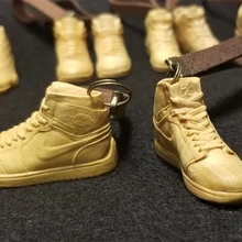 Мини древесины Статуэтка обувают A1 игрушки Ретро миниатюрная скульптура обуви моделирование современный с веревкой