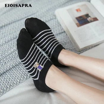 

[EIOISAPRA]Cute Embroidery Animals Funny Socks Striped Hat Rabbit/Pug Socks Women Creative Sokken Harajuku Non-slip Calcetines