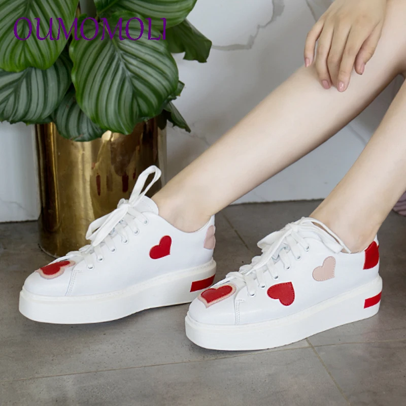 

Luxury First layer cowhide Heart-shaped Flat Bottom White Shoes Female Genuine Leather Casual Shoes Platform Sneakers d850