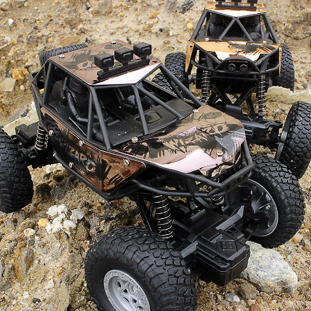 

2.4G Wireless Remote Control 1 / 18 Alloy High Speed Climbing Off-road Vehicle Toy