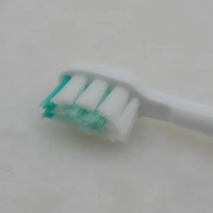 4 шт. Универсальный электрическая звуковая зубная щетка Сменные подходит для Philips насадки на зубные щетки Sonicare Proresults мягкие щетинки зубной щетки HX6013