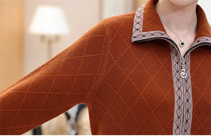 Высокое качество кашемировый кардиган свитер женщин среднего возраста осень зима толстый вязаный свитер Кардиган Куртка размера плюс 4XL W941