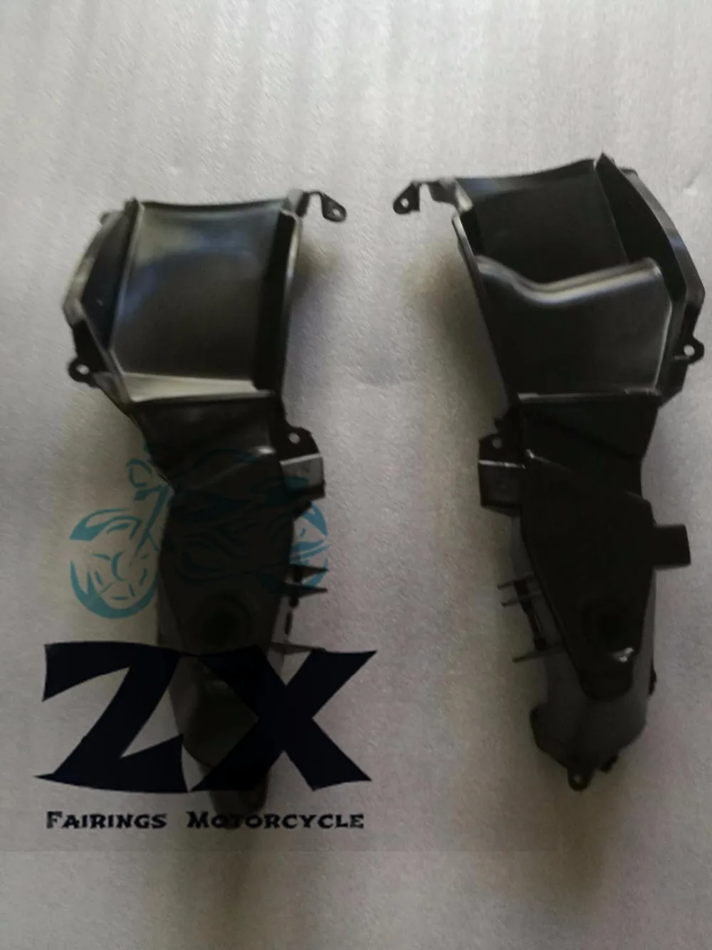 

Ram Air Intake Tube Duct Black Air intake pipe for YAMAHA YZF R6 2008 2009 2010 2011 2012-2016 Aftermarket Parts Large bag vent