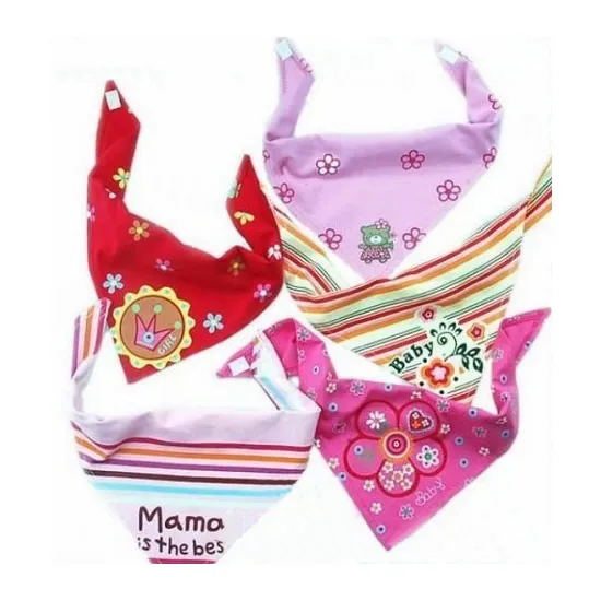 5 шт. для маленьких мальчиков девочек Bebe нагрудник милый малыш мультфильм Треугольники платок капот печатные Обувь для девочек бандана нагрудники хлопка еды колодки