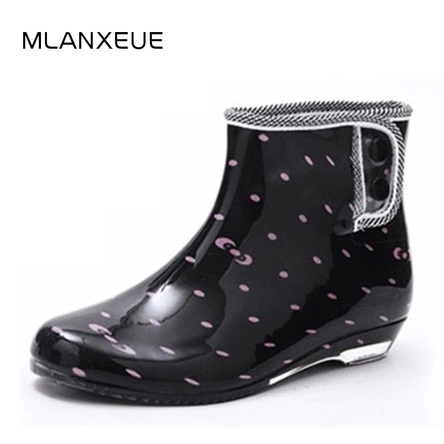 MLANXEUE Fashion Jelly Women Rain Boots Non slip Waterproof Shoes Woman