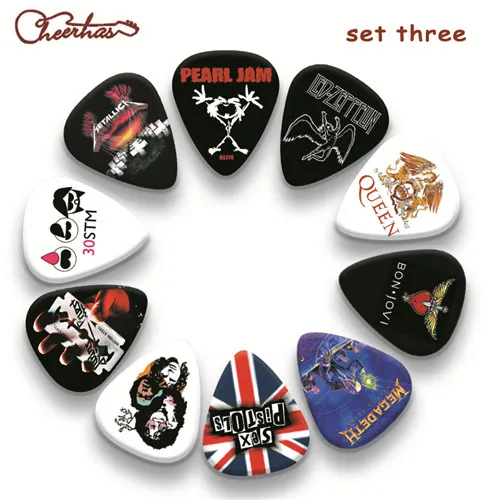 Cheerhas 100pcs Mixed Famous Rock Band Guitar Picks Medium 0.71mm