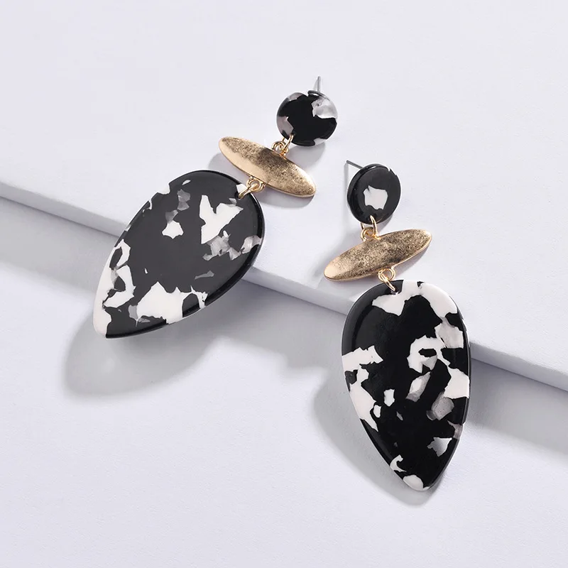 

New Arrival New York Designer Trendy Water Drop Pear Shape Colorful Lucite Drop Earrings For Women