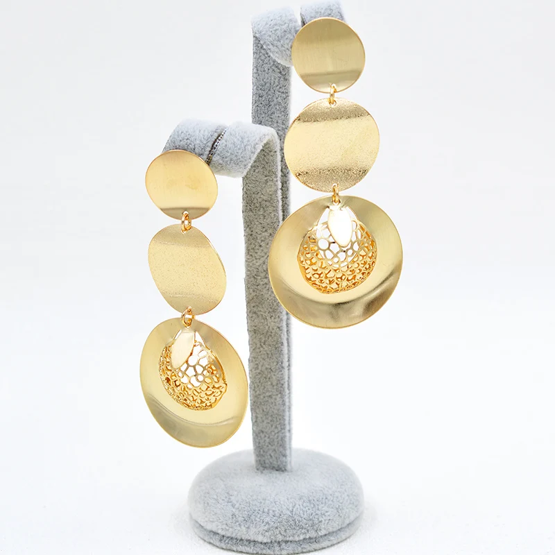 

ZEADear Jewelry Big Round Hollow Out Hanging Earrings Women Vintage Earrings Long Drop Dangle Earrings Exquisite Dubai Earrings