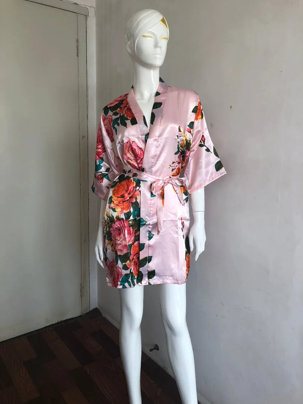 Wedding dressing gowns Bride Mini Robe Kimono Robe Sexy Bridal party Printed bridesmaid bridal shower gift