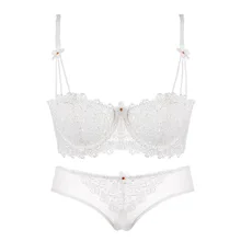 Новое Женское нижнее белье пуш-ап с цветочной вышивкой, кружевной бюстгальтер на половину чашки с аппликацией ромашки и прозрачное нижнее белье, наборы больших размеров ABCD