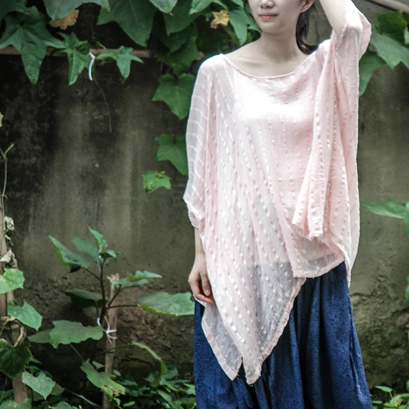 

Johnature Women Summer T-Shirts Striped Bat Sleeve 2019 New Cotton Loose Original Plus Size Women Clothes O-Neck Casual Vintage