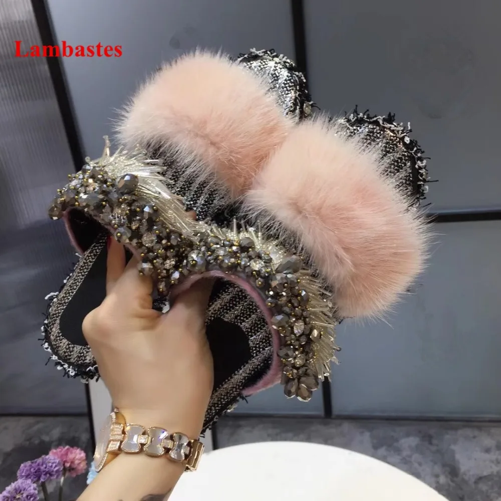 

2018 Hot Summer Pink Women Slippers Open Toe Crystal String Bead Fur Designer Women Slippers Outdoor Flat Platform Shoes Women