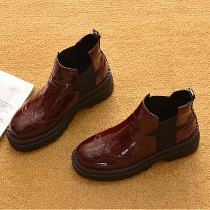 

Spring autumn new Women's shoes black, burgundy flat women's boots thick bottom Ankle boots Patent leather Martin shoes boty
