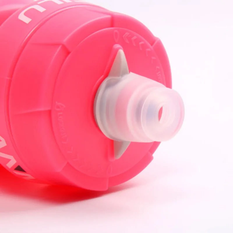 Anmeilu مستوى 5 PP TPE البلاستيك الدراجات المياه زجاجة 610/710 ملليلتر المحمولة الرياضة ركوب زجاجة عالية الجودة صحي المواد Anmeilu مستوى 5 PP TPE البلاستيك الدراجات المياه زجاجة 610/710 ملليلتر المحمولة الرياضة ركوب زجاجة عالية الجودة صحي المواد