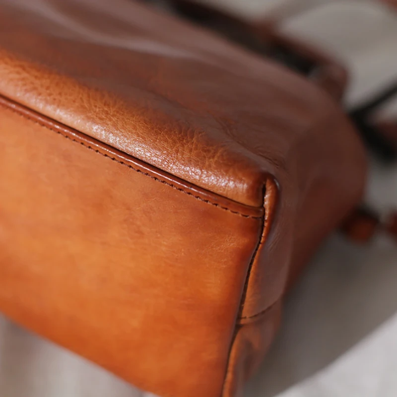 AETOO Retro Japanese crossbody bag, drawstring handheld bucket bag, handmade leather female bag, head-layer cowhide casual bag