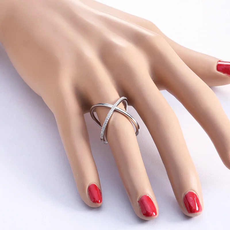 

Top Quality X shape Cross Ring New Design Ring for Women Filled with Zirconia Newest Design Infinite Ring with Micro Paved CZ