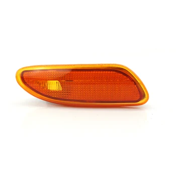 

Right Side Marker Bumper Turn Signal Light Lamp for Mercedes-Benz W203 C-Class 01-07 Yellow 2038200821 C230 C240 C280 C320 C350