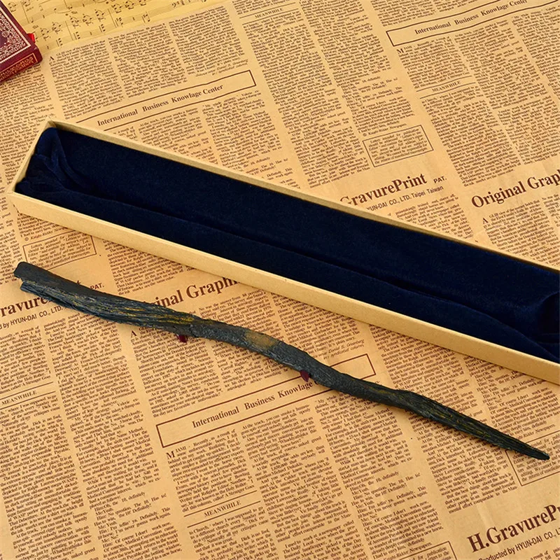 Metal Core Deluxe COS Gellert Grindelwald Magic Wand HP Magical Wand High Quality Gift Box Packing Free Train Ticket