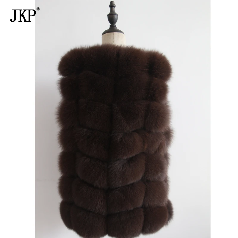 Рисунок 6 - Женский жилет из натурального Лисьего меха