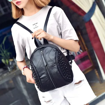 

040418 new hot lady small fashion rivet backpack