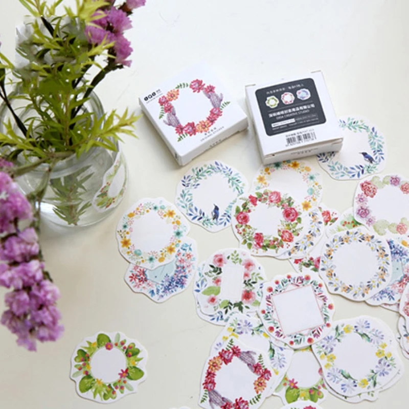 

45pcs DIY Scrapbooking Stationery Christmas Gift Packing Sticker Post It Memo Labels Kitchen Party Sweets Seal Stickers Deco