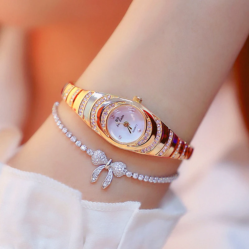 

Small Gold Bracelet Watch for Women Lady Dress Watch Elegant Fashion Vogue Wristwatches Relogio Relojes Homme Montre Satti