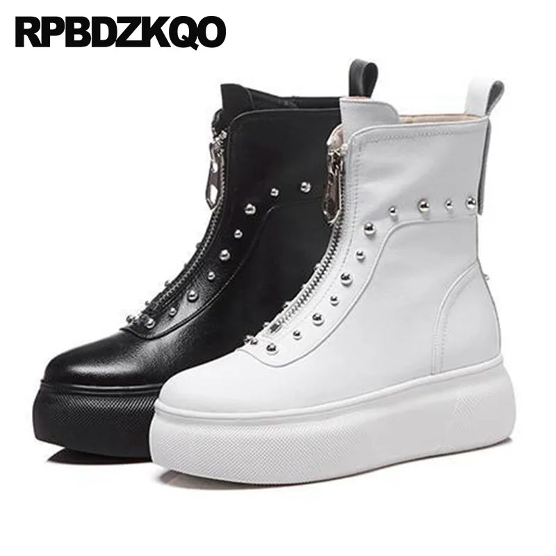 US $83.34 36% OFF|Flatform Metall Echtem Leder Plattform Schuhe Flache Stud Größe 4 Harajuku Muffin Ankle Weiß Frauen Hohe Ferse Punk Rock Stiefel US $51.79 36% OFF|Strass Ankle Strap Dünne Cinderella Damen Gold Schuhe Kristall Wies Goldene Bling High Heels Pumps Glitter Diamant Braut in