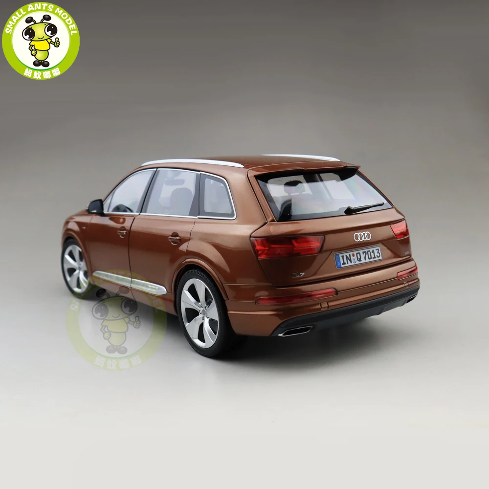 1/18 минишампы Audi Q7 Почти настоящий литой металлический Автомобиль SUV модель игрушки День рождения девочки мальчика подарок коричневый