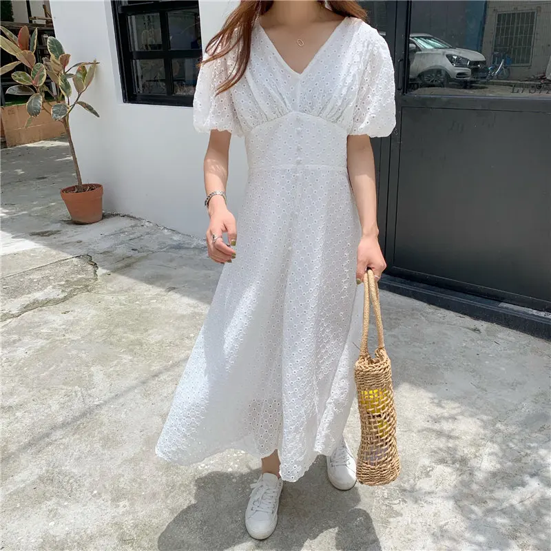 

Alien Kitty 2019 Fashion Hollow Out Summer Sweet Elegant Embroidery New Girls Chic Puff Sleeves Long Plus Size White Dresses