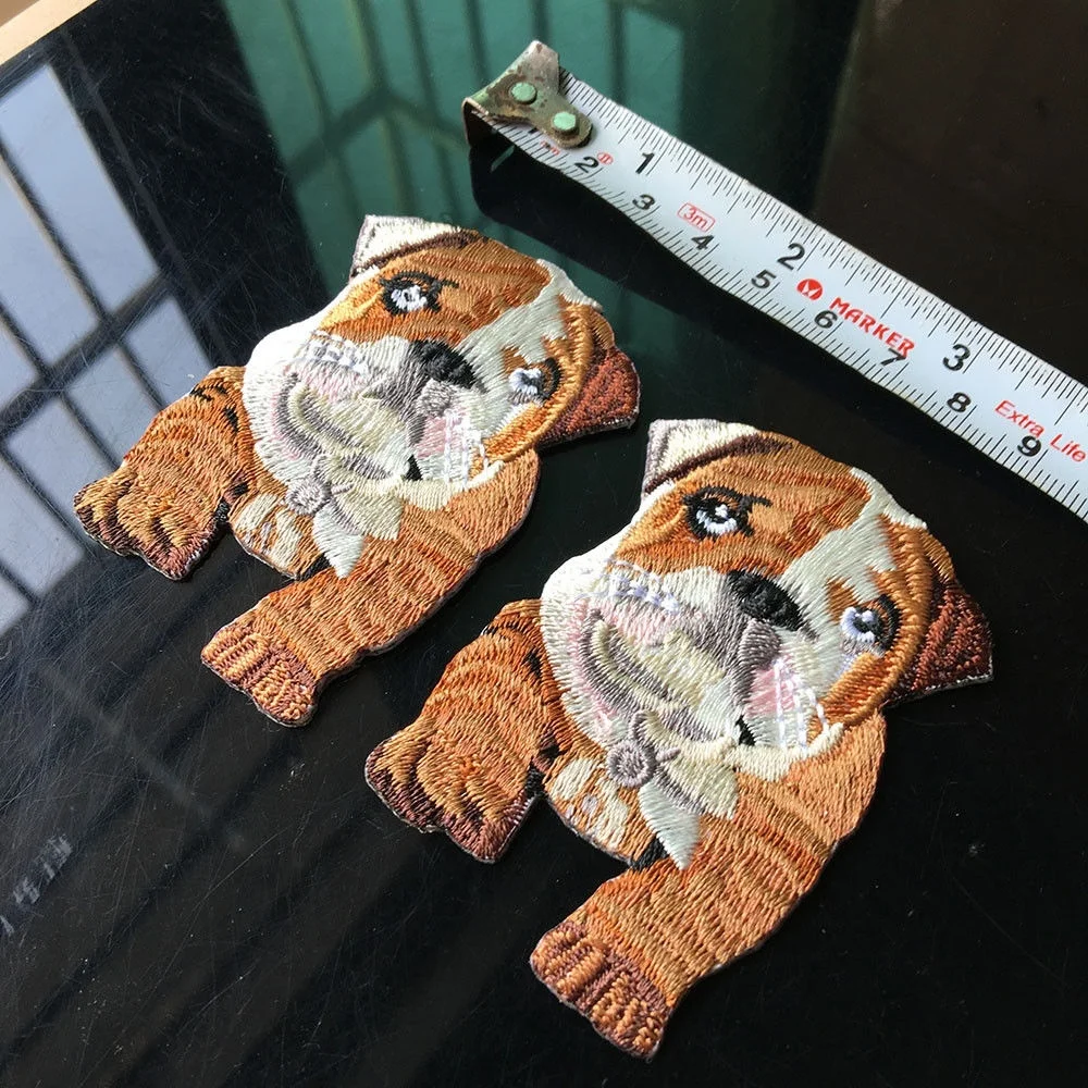 /"PET LOVER/" PATCH DOGS CATS ANIMALS -LOVE // Iron On Embroidered Applique