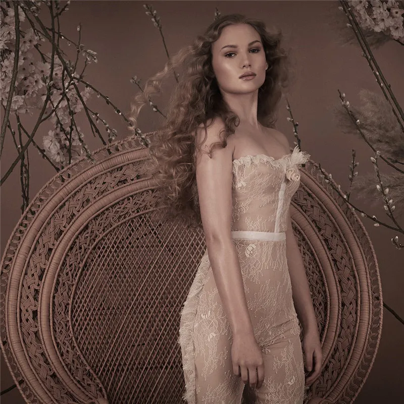 

New Celebrity Apricot Strapless Lace Fashion Chic Mono Women's Rompers Bandage Jumpsuits Night Club Party Jumpsuit