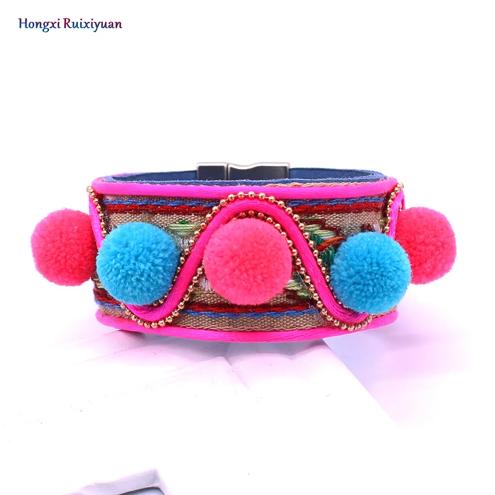 

Onlyee New High-Film Leather Bracelet Bright Colorful Pompom Bracelet Beautiful Rainbow Line Pattern Jewelry Charm Bracelet