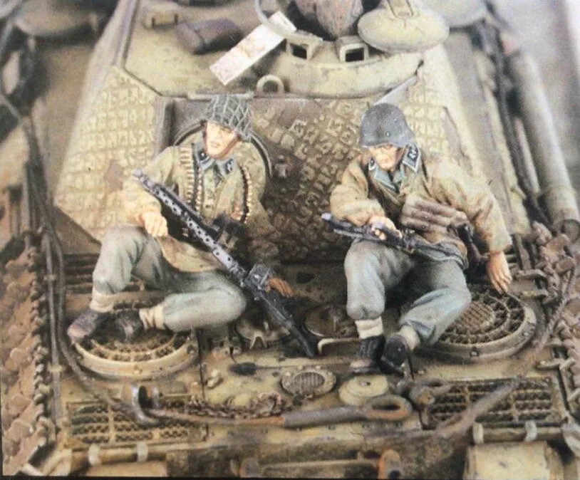 

1/35 Resin Figure Model Kit Unassambled Unpainted 00592