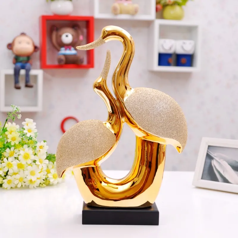 

Modern brief, jingdezhen ceramic decoration, living room decoration, Valentine's Day gift, marry gift, the couple at the swan~