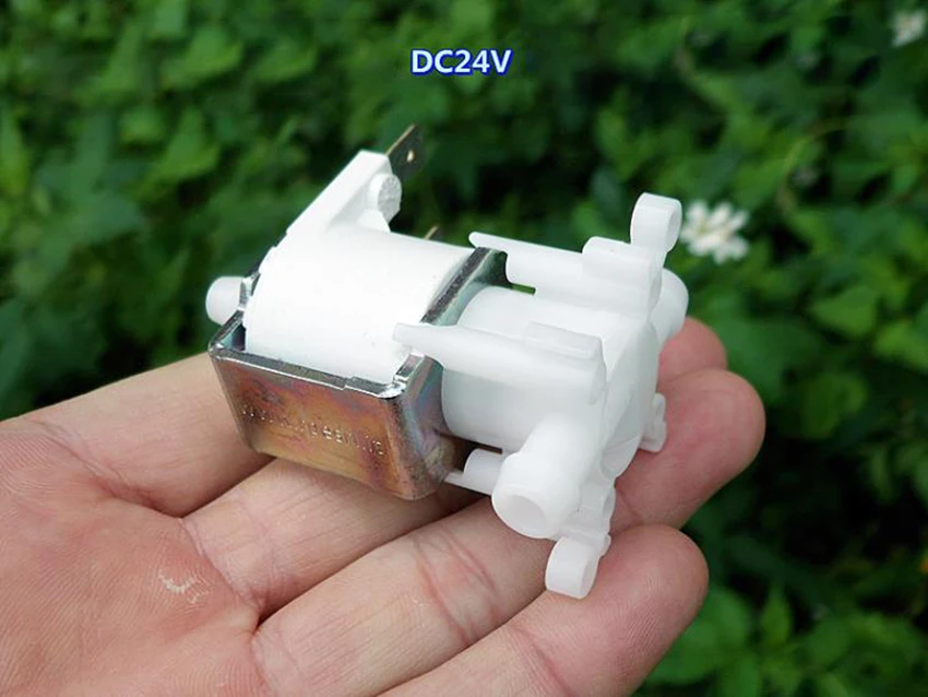 

1PCS RPE two-position three-way solenoid valve electronically controlled air valve DC24V exhaust valve