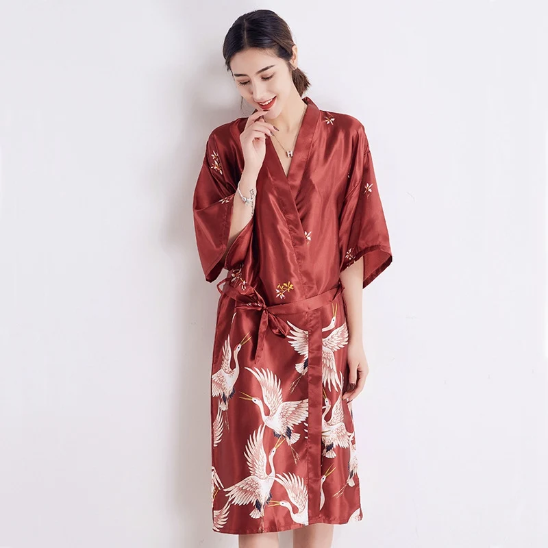 

Silk Bath Robes for Women Printed Crane Lingerie Bridesmaid Robes Plus Size Pink Ladies Long Gowns Black Underwear Women