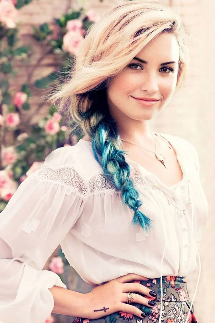 0021 Demi Lovato Singer-Wall Sticker Art Poster For Home Decor Silk Canvas Painting | Дом и сад