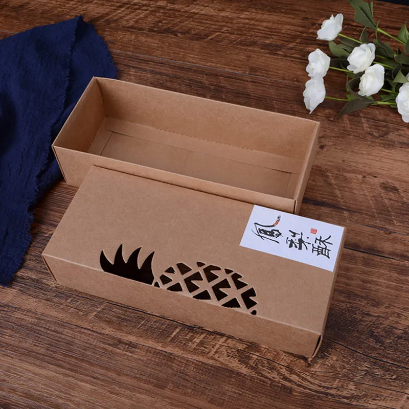 

KANGZHUANG 10pc Blank hollow out Box Handmade Paperboard Retro Boxes Package Durian Crisp Cake Box DIY Wedding Storage Gift Bags