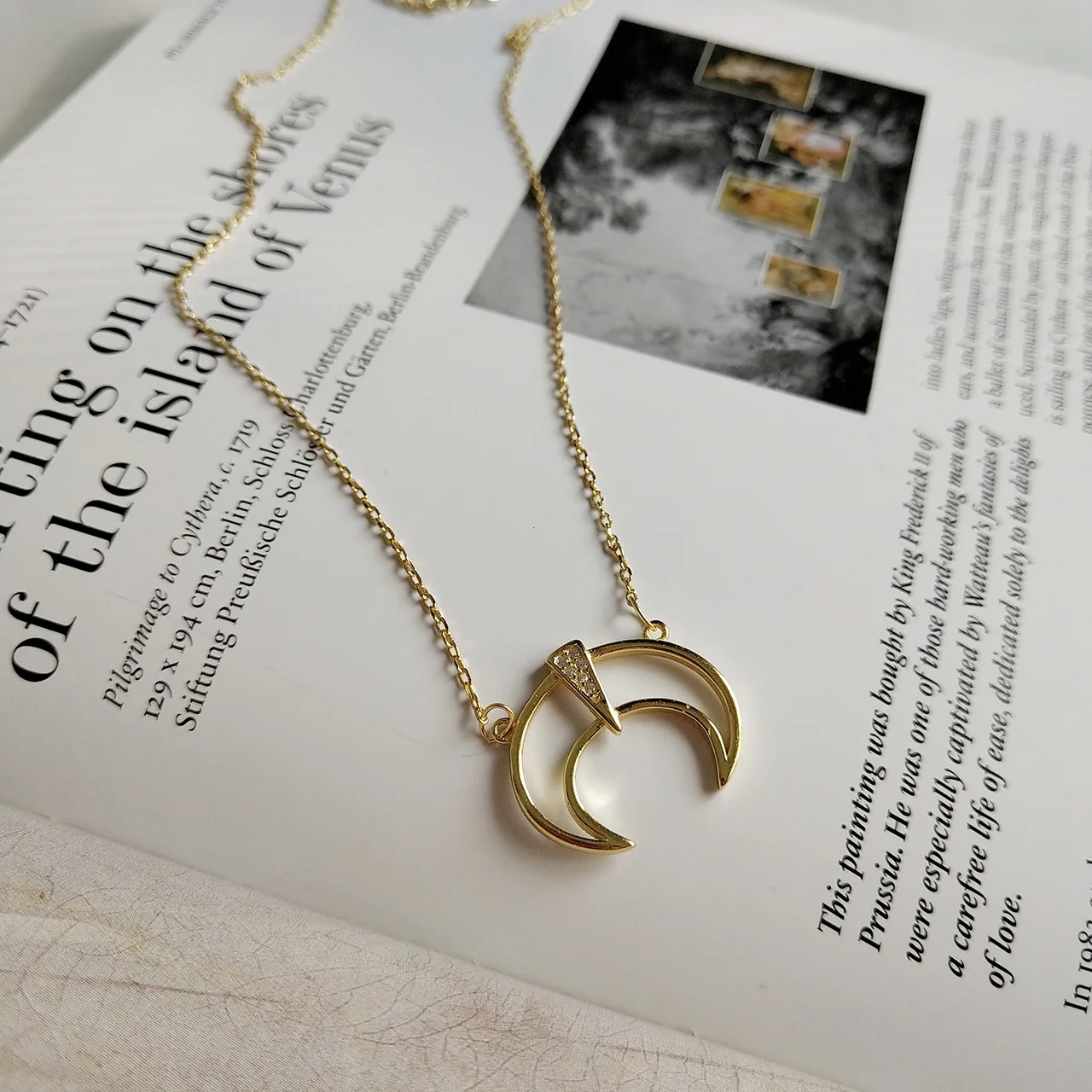 

Girl CZ Hollow Crescent Moon 925 Sterling Silver Necklace