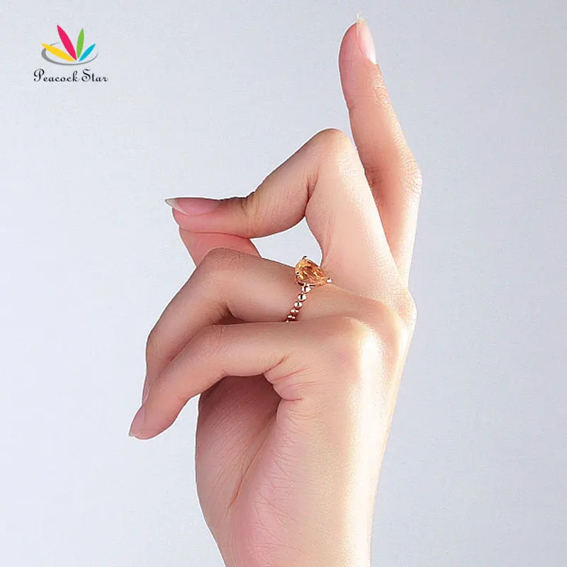 GR7041_hand_3