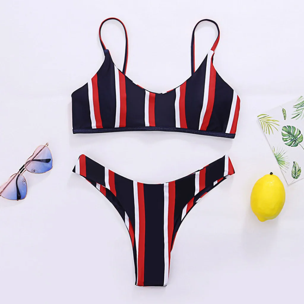 

2019Fashion new Women Floral Print Bikini Set Two Piece Swimsuits Swimwear Beach Suit Female Beach Print Sexy Bikini Suit A30419