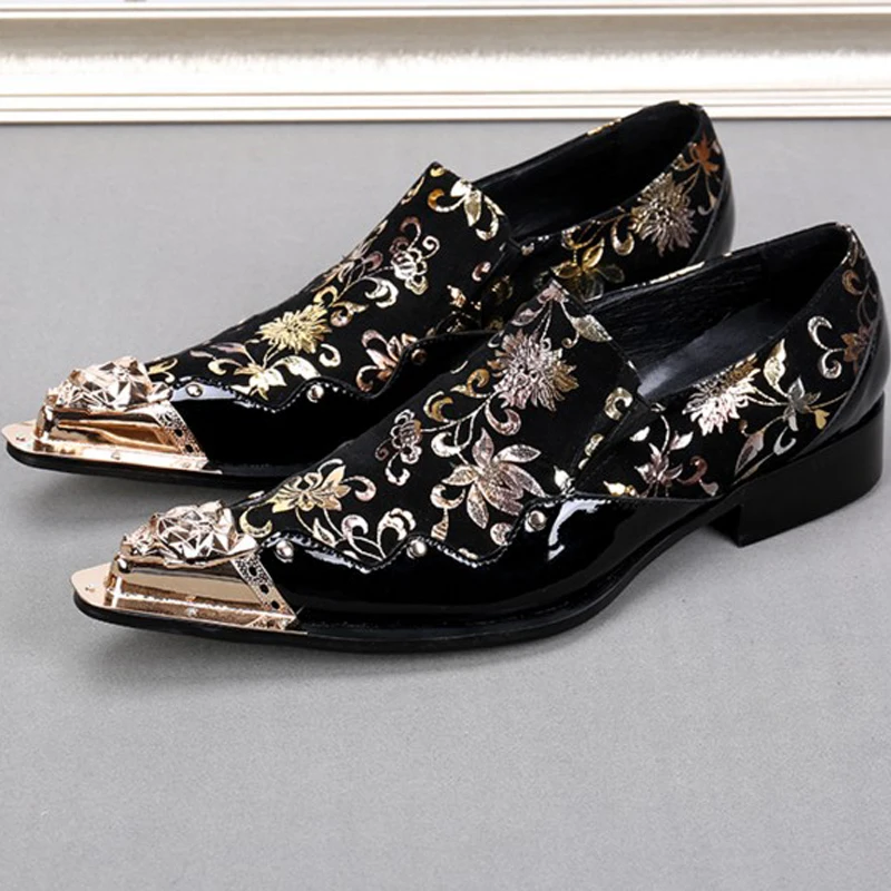 

Men dress shoes luxury suede pointed toe printing gold flowers patent leather dress wedding formal shoes business loafers man