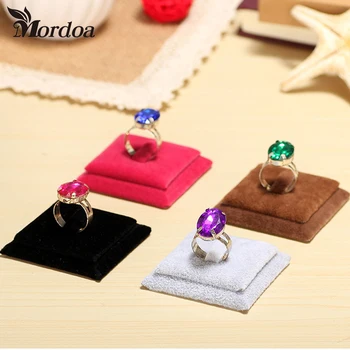 

Mordoa Wholesale Ring Show Displays Holder Ring Decoration Stand 5pcs/Lot Free Shipping Quadrate Jewelry Displays Shelf