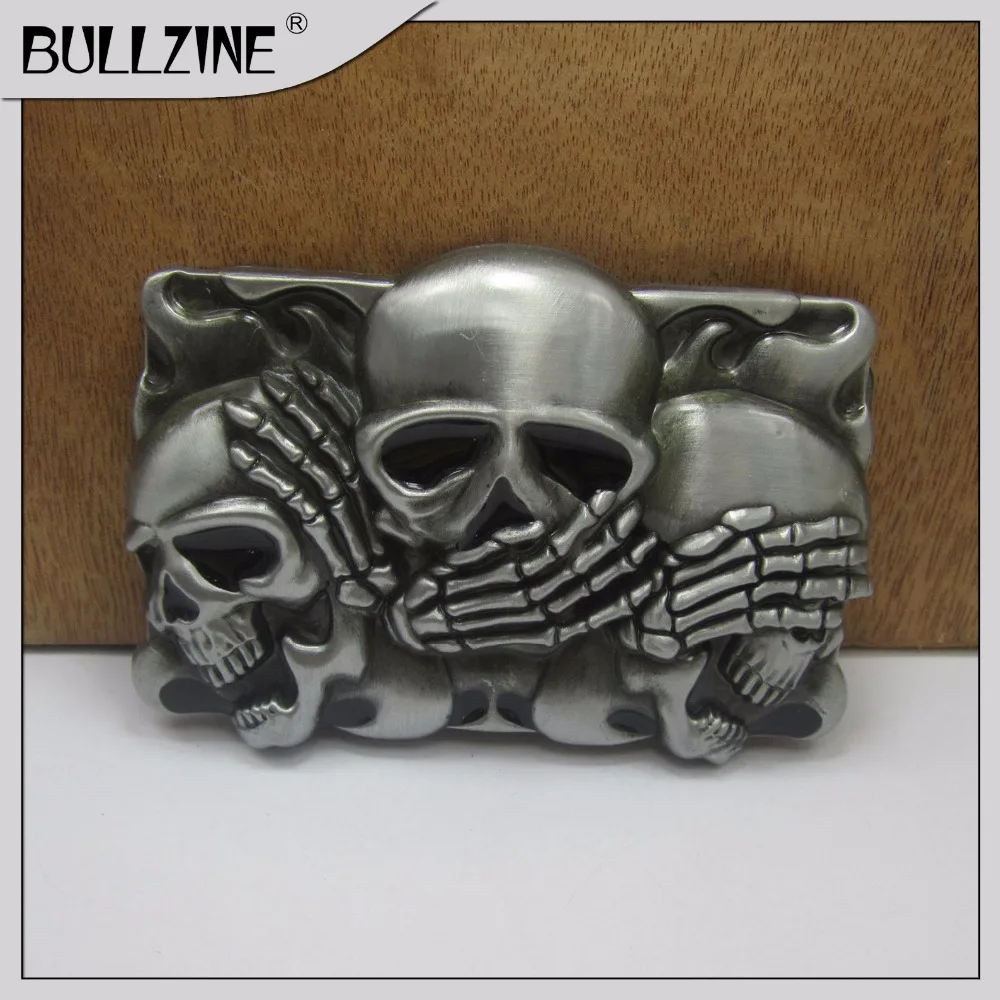 

The Bullzine Skull belt buckle with pewter finish FP-03399 suitable for 4cm width belt